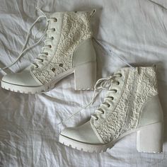 Report Crochet Heeled Lace Up Boots! (Also Zip On Side.) Super Cute! Never Worn But Flaws Pictured. White Fall Boots, Jessa Aesthetic, White Lace Boots, Heeled Lace Up Boots, Fall Boots, Crochet Booties, Boots Fall, Laundry Detergent, Lace Boots