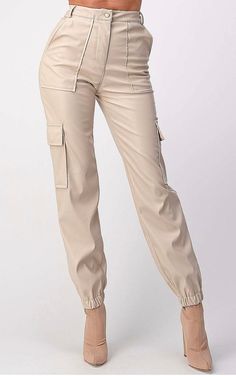 Women's Cargo Pants, Cargo Pants Style, Women Cargo Pants, Leather Joggers, Boujee Outfits, Cargo Pants Outfit, Stylish Women Fashion, Treasure Planet, Functional Fashion