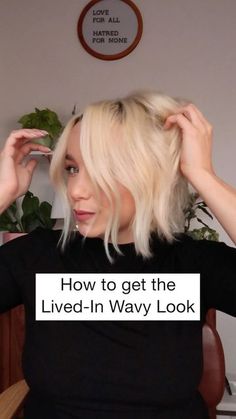 Bluntcut Bob Styling, Mid Length Thinning Hair Styles, How To Style A Wavy Bob Hair Tutorials, Slight Bend In Hair How To, Mallory Brooke Hair, Styling Products For Short Hair Texture, Sarah Louwho Hair, Best Texture Spray For Fine Hair, Short Textured Bob Fine Hair