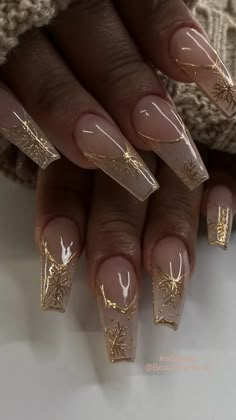 Gold Acrylic Nails, Classy Nail, Unghie Nail Art, Winter Nails Acrylic, Aesthetic Nails, French Tip Acrylic Nails, Christmas Nails Acrylic, New Year's Nails, Dipped Nails