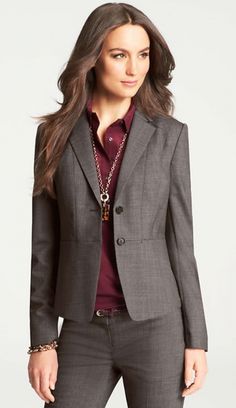 7 Steps to Business Professional Business Professional Women, Business Professional Dress, Áo Blu, Business Professional Attire, Interview Attire, Business Professional Outfits, Look Office, Blazer Outfits For Women