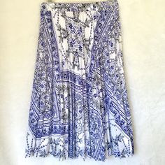 H&M Pleated Mid-Length Skirt In A Beautiful Blue And White Tile Print. Size 4 With An Elastic Waistband. New Condition With Tag. Approximate Length 26 1/2” Blue Pleated Maxi Skirt For Day Out, H&m Pleated Summer Skirt, H&m Summer Pleated Skirt, H&m Pleated Skirt For Summer, Flowy Blue Skirt For Day Out, H&m Long Skirt For Spring, H&m Pleated Summer Bottoms, H&m Summer Flared Skirt, H&m Flared Summer Skirt