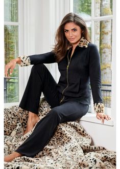 Leopard Trim Loungewear Set ~ ON SALE! ~ When it's time to unwind, there's nothing cozier (or more chic) than a Leopard Trim Black Lounge Set to snuggle into. It's Chic Loungewear at it's best! | Coordinate Set | Luxe Lounge | Lounge Outfit | Boston Proper Clothing | Animal Print Outfit | #Loungewear Lounge Wear Chic, Classy Wedding Guest Dresses, Black Loungewear, Chic Loungewear, Loungewear Outfit, Black Lounge, Cozy Fall Outfits, Animal Print Outfits, Loungewear Outfits