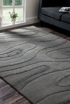 Contemporary Abstract High-Low Hand Tufted Blanc Agra Grey Area Rug Carpet Grey Rug Bedroom Ideas, Simple Carpet Design, Grey Rugs In Living Room, Living Room With Rug, Grey Rug Bedroom, Modern Carpet Design, Modern Carpet Bedroom, Modern Living Room Carpet, Carpet Bedroom Decor