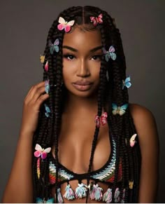 Nature Birthday Photoshoot Ideas, Karin Jinsui, Butterfly Hair Accessories, Medium Box Braids, Braid Designs, Girls Braids, Chic Hairstyles, Scene Hair, Butterfly Hair