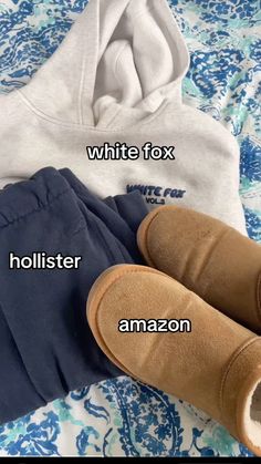 @lifewsabs on tt Fits Clothes, Freshman Year, School Fits, Cozy Fits, Simple Trendy Outfits, Outfits Winter, Jewelry Outfit, White Fox, Jewelry Inspo