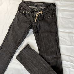 Laguna Jeans Co. Ladies Black Straight Leg Jeans Size 25 Nwt New With Tags Measurements: Rise 6" Waistline 28” Inseam 33” Ships With In 24 Hours Monday-Friday Thank You Black Straight Leg Jeans, Straight Leg Jeans, Leg Jeans, Pant Jumpsuit, Jeans Size, Straight Leg, Pants For Women, Thank You, My Style