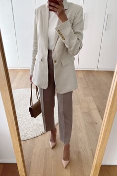 Business Professional Outfits, Business Attire Women, Looks Pinterest, Office Casual Outfit, Professional Outfits Women, Office Outfits Women