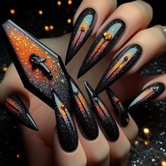 Cute Dark Nails Designs, Spiderweb Pedicure, Best Nail Designs 2024, Goth Toe Nails, Nails Acrylic Goth, Gothic Summer Nails, Summer Goth Nails, Rocker Nails