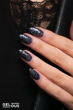 Gelous Black Magic gel nail polish - photographed on model Gel Manicure Ideas, Diy Gel Manicure, White Gel Nails, Blooming Gel, Nail Polish Colours, Gel Manicure At Home, Gel Nail Polish Colors, Nail Polish Kits, Glitter Top