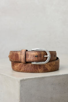 Water buffalo leather belt, western style metal buckle with silver finish. Aesthetic Western, Belt Western, Leather Making, American West