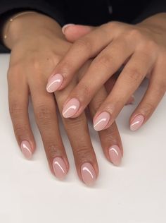 Classic Short Almond Nails, Simple Gel Overlay Nails, Short Badem Nails, Cute Short Nails Oval, Bridesmaid Nail Inspiration, Short Oval Gel X Nails, Short Natural Ombre Nails, Short Dip Nails Almond, Pink Gel X Nails Almond