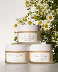 Give your glow a head start with a mask that heals, hydrates and replenishes. 28 active botanicals work through the night to give you the dewy, luminous skin of your dreams - all while you sleep. DETAILS INGREDIENTS HOW TO USE Purpose: To soothe, soften, and brighten the complexion while creating a natural glow. The fo Luminous Skin, Brain Food, Head Start, Natural Glow, Brain, Dreaming Of You, Sleep, Mask, Skin