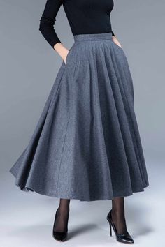 Vintage 1950s Wool Maxi skirt 1641# – XiaoLizi Uk Vintage Fashion, Wool Skirts Outfit Winter, Full Skirts Long, Flow Skirt Outfit, 50’s Skirt, Vintage A Line Skirt, Midi Length Skirt, 1950s Winter Dress, Maxi Skirt Suit