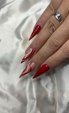 Fur Nails, Almond Acrylic Nails Designs, Red Stiletto Nails, Coffin Nails Ombre, Halloween Acrylic Nails, Normal Body, Almond Acrylic Nails