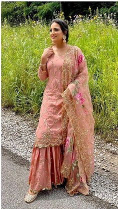 Garara Suit Indian Weddings, Dress Designs For Stitching, Punjabi Dresses, Sharara Suits, Punjabi Outfits, Neck Designs For Suits, Latest Fashion Dresses, Sharara Suit