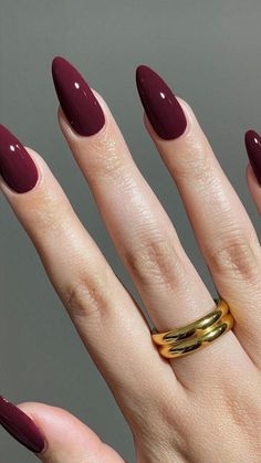 Short Classy Nails, Italy Nails, Dark Red Maroon, Maroon Nails, Wow Nails, Casual Nails, Blush Nails