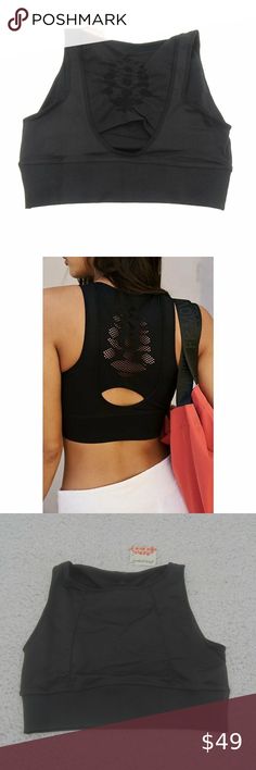 Free People Movement Good Karma Logo Sports Bra Top Women's Size M/L Black NEW Karma Logo, Sports Bra Top, Suede Fringe Jacket, Good Karma, Free People Movement, Bra Top, Sports Logo, Bra Tops, Trending Accessories