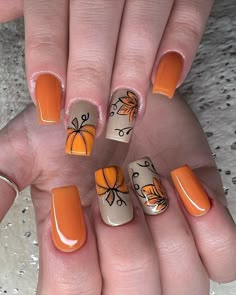 Nail Ideas Fall, Pumpkin Nail Designs, Fall Thanksgiving Nails, Holloween Nails, Simple Fall Nails, Fall Gel Nails, Fall Nail Art Designs