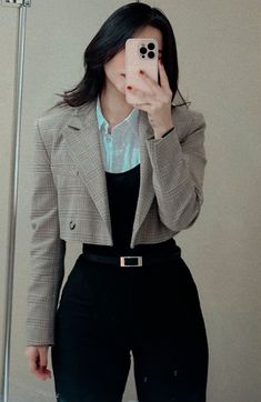 #fashion #outfits #chic #trendy #casual #classy Formal Outfits With Blazer, Formal Aesthetic Outfit, Cropped Blazer Outfit Classy, Blazer Aesthetic, Crop Blazer Outfit, Cropped Blazer Outfit, Blazer Crop, Outfit Korean Style, Beige Blazer