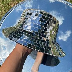 Net Weight:0.5; Listing Date:06/30/2023 Glitter Mirror, Sequin Hat, Chic Mirror, Diy Kostüm, Diy Vetement, Bucket Cap, Disco Balls, Man Hat, Fishing Hat