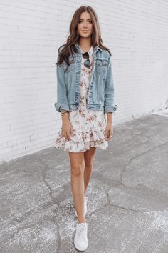 Spring brings a fresh start to fashion, offering playful and colorful outfits perfect for any occasion. From school days to casual outings, this seaso... Spring Outfits For Teen Girls, Church Dresses, Plus Size Fits, Cute Crop Tops, Spring Outfits Women, Pink Outfit, Spring Outfits Casual, Spring Season, Seasonal Fashion