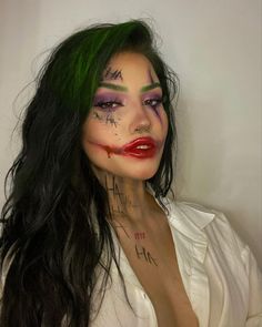 Joker Halloween Makeup, Joker Halloween Costume, Joker Halloween, Joker Makeup, Classy Halloween Costumes, Joker Costume