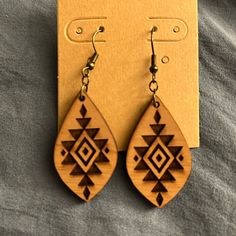 These Are Great Simple Laser Cut Wooden Teardrop Earrings. They Have A Southwestern Pattern. I Will Offer Great Deals On Bundles! Wood Burnt Earrings, Laser Earrings Design, Wood Burned Earrings, Wooden Teardrop Earrings, Laser Earrings, Earring Templates, Laser Engraved Earrings, 2025 Ideas, Laser Cut Decor