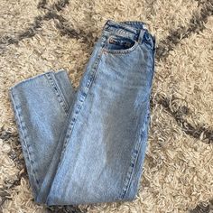 Garage Mom Jeans Brand New ( Only Worn A Couple Times) Perfect Condition Smoke Free Home Size 0 Inseam 27in Garage Jeans, Couple Time, Jeans Color, Jeans Brands, Colored Jeans, A Couple, Mom Jeans, Straight Leg, Color Blue