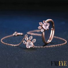 Flower Engagement Ring Set, قلادات متدلية, Shillong, Pretty Jewelry Necklaces, Magical Jewelry, Jewelry Accessories Ideas, Girly Accessories, Classy Jewelry, Fancy Jewellery