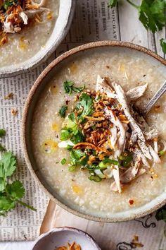 Chicken Congee Recipe, Vietnamese Sauce, Chicken Congee, Congee Recipe, Cooking Therapy, Chicken Porridge, Recipe Slow Cooker, Thanksgiving Turkey Leftovers, Porridge Recipes