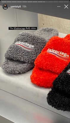 Balenciaga Slippers Outfit, Balenciaga Slippers, Slippers Outfit, Fun Slippers, Slides Outfit, Fluffy Shoes, Nightclub Aesthetic, Half Shoes, Pretty Shoes Sneakers