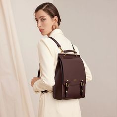 Luxury Chic Kate Spade Leather Backpack, Back To School Travel Canvas Shoulder Bag, Trendy Travel Backpack With Adjustable Strap, Modern Leather Satchel Backpack For Back To School, Modern Leather Satchel Backpack For School, Modern Leather Bags For Back To School, Trendy Leather Backpack For Everyday And Back To School, Versatile Backpack For Back To School, Back To School Backpack With Detachable Strap