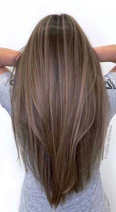 Brunette Hair Color With Highlights, Best Hair Color, Brown Hair Inspo, Brunette Hair With Highlights, Honey Hair, Blonde Hair With Highlights