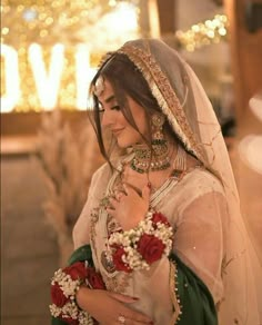 Nikkah Look, Nikah Outfit, Pakistani Bridal Makeup, Desi Wedding Dresses, Asian Bridal Dresses, Asian Wedding Dress, Pakistani Wedding Outfits, Beautiful Pakistani Dresses, Bridal Dress Fashion