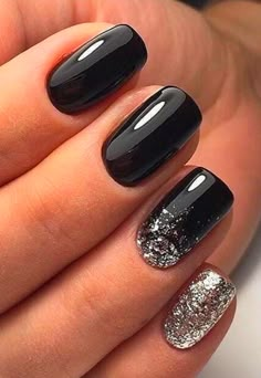 Black Nails Design, Colour Tip Nails, Nail Color Trends, Short Gel Nails, Short Square Nails, Black Nail Designs, Homecoming Nails, Gel Nail Designs