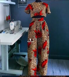 African Print Jumpsuits For Women, Ankara Dress Designs Chic, Casual Outfit Summer, Fancy Gown, Ankara Dress Designs, Summer Outfits Casual, Maxi Design, African Fabric Dress, Gown Blue