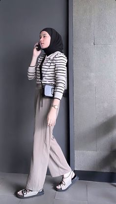 Mix And Match Outfits Hijab, Kulot Pants, Korean Style Hijab, Fesyen Islam, Ootd Hijab Casual, Outfit Korean Style