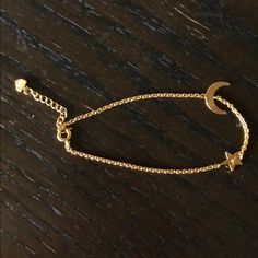 Never Worn La Soula Gold Bracelet! Half Moon And A Star Are The Charms! Very Dainty And Elegant! Moon Bracelet, Gold Moon, Half Moon, Womens Jewelry Bracelets, Gold Bracelet, Charms, Women Jewelry, Moon, Bracelet