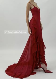 Rust Red Prom Dress, Red And White Dress Aesthetic, Royalty Prom Dress, Elegant Red Carpet Dresses, Cleavage Dresses, Red Dress Aesthetic, Red And Gold Dress, Drapey Dress, Long Dress Elegant