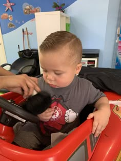 Hair Cut For Toddler Boy, Hair Cuts For 1 Year Baby Boy, Toddler Hair Cuts For Boy, Baby Boy 1st Haircut Ideas, Baby’s First Hair Cut Boy, Babies First Haircut Boy, Haircuts For 1 Year Boy, Haircut For One Year Old Boy, Haircut For 1 Year Baby Boy