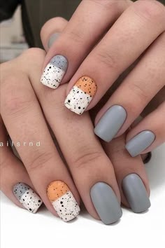 Spotted Nails, Square Nail Designs, Short Square Nails, Gray Nails, Tree Themes, Nails Christmas, Short Acrylic Nails Designs, 2020 Trends, Chic Nails