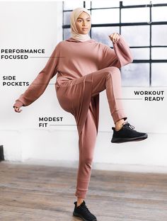 When it comes to fitness, there should be NOTHING that gets in your way, not even your clothes! Our Game Changer Modest Activewear is available to shop now 💪🏻 Keep fit, keep modest! Hijabi Workout Outfits, Joggers Outfit Women, Sports Hijab, Modest Activewear, Content Plan, Matching Hoodies, Muslim Outfits Casual