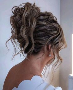 Formal Updos High Bun, High Messy Bridal Updo, Wedding Updos For Long Hair Braid, Curly High Bun Wedding, Textured High Bun Wedding, High Updo With Braid, Messy Bun Formal Updo, Messy Updo Bride, High Messy Updo Wedding