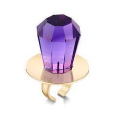 The next time your S/O jokes about proposing with a "Ring Pop".. send them this! We now can provide you with a genuine ring pop inspired piece that'll last you much longer than the candy. This particular style features a custom-cut natural amethyst gemstone mounted on a solid 14 karat yellow gold base. Just do us (and Ring Pop, Colored Stone Rings, Amethyst Gemstone, Amethyst Ring, Earings Piercings, Stone Color, Women Rings, Gemstone Rings, Amethyst