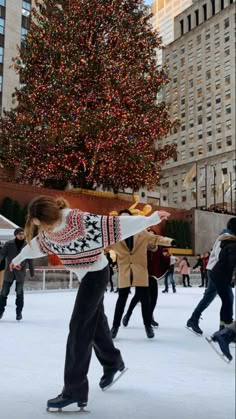 Iphone And Airpods, Christmas Nyc, Mini Toile, Winter Nyc, Christmas Ice Skates, Christmas Fits, Christmas Dreaming, Nyc Christmas, Christmas Iphone