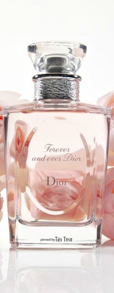 Pink Perfume Bottles, Perfume Dior, Koleksi Parfum, Penyimpanan Makeup, Dior Fragrance, Dior Pink, Perfume Photography, Pink Perfume, Dior Forever