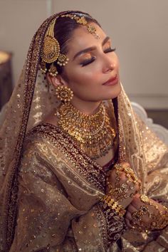 Designer Salwar kameez | Designer Punjab Suits | Pakistani Salwar Kameez Nikah Dress, Pakistani Bridal Makeup, Desi Wedding Dresses, Nikkah Dress, Asian Bridal Dresses, Desi Bride, Bridal Dresses Pakistan, Pakistani Wedding Outfits, Bridal Outfit