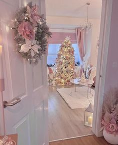 Images by perfectpinkhouse Pink Condo Interior, Pink Asthetics House, Pink Room Apartment, Cute Pink House Aesthetic, Pink And White Home Decor, Pink Interior House, Pink House Decor Interiors, Pink House Decor Living Room, Apartment Bedroom Decor Pink