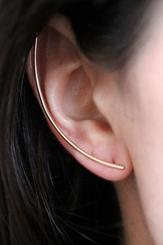 GOLD XL EARRING Minimalisticky Chic, Jóias Body Chains, For The, Modern Earrings, Single Earring, Simple Earrings, Ear Jewelry, Gold Hoop Earrings, Modern Jewelry